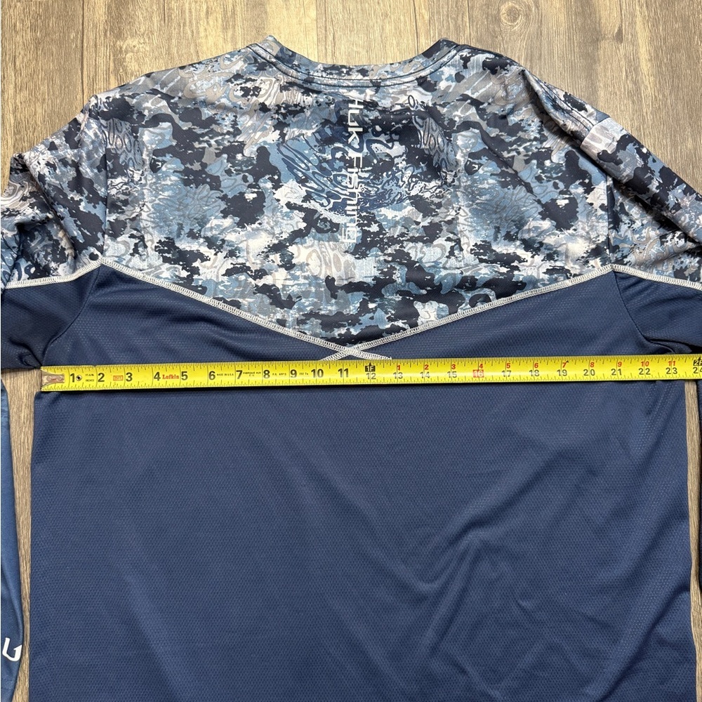 Huk Men's Navy and Gray Camo Long Sleeve Shirt - Picture 8 of 8